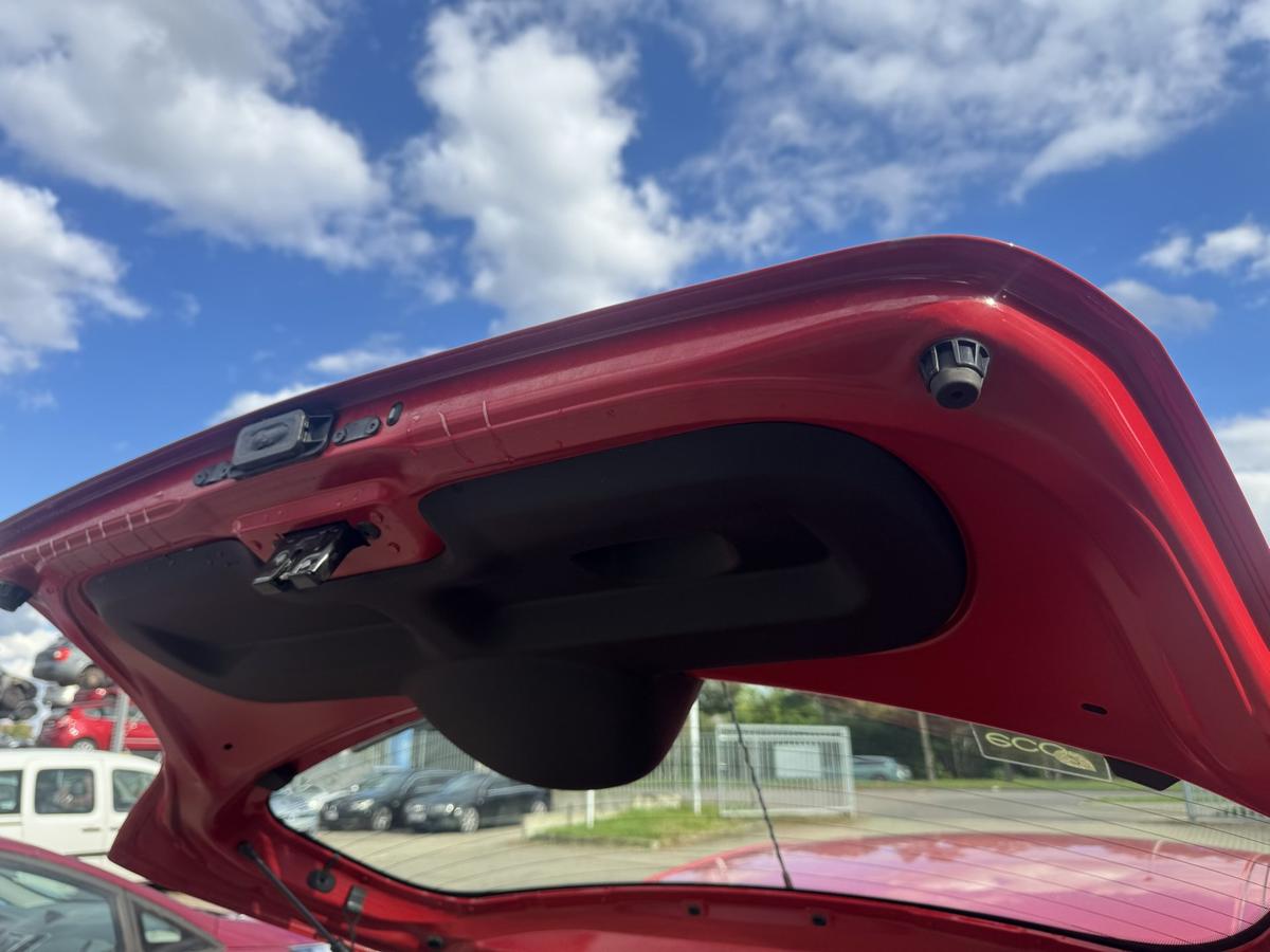 Renault Twingo 2 original Heckklappe mit Heckscheibe OV727 Red Brisk Bj.2008